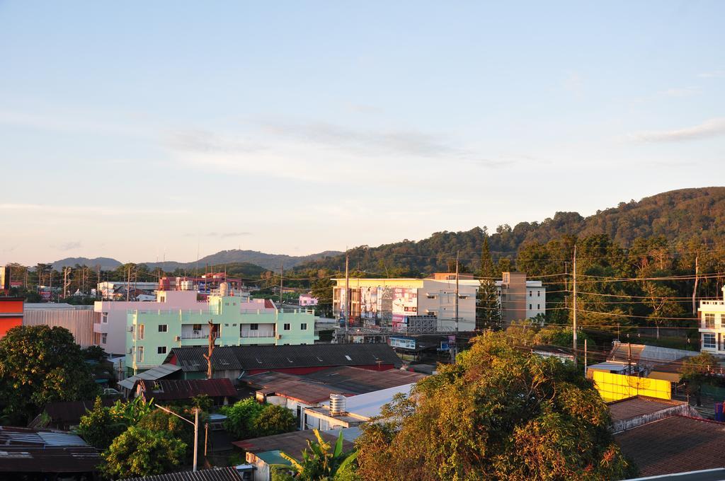 Dusit Naka Place Phuket Exterior photo