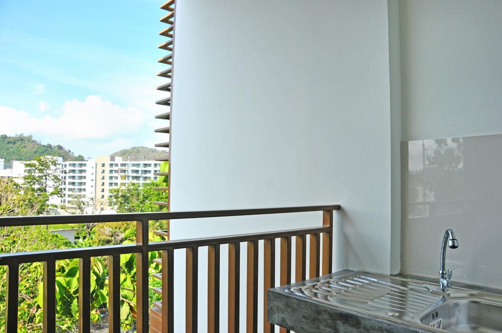 Dusit Naka Place Phuket Exterior photo