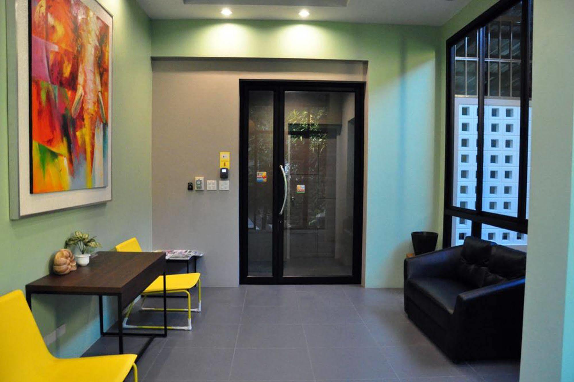 Dusit Naka Place Phuket Exterior photo