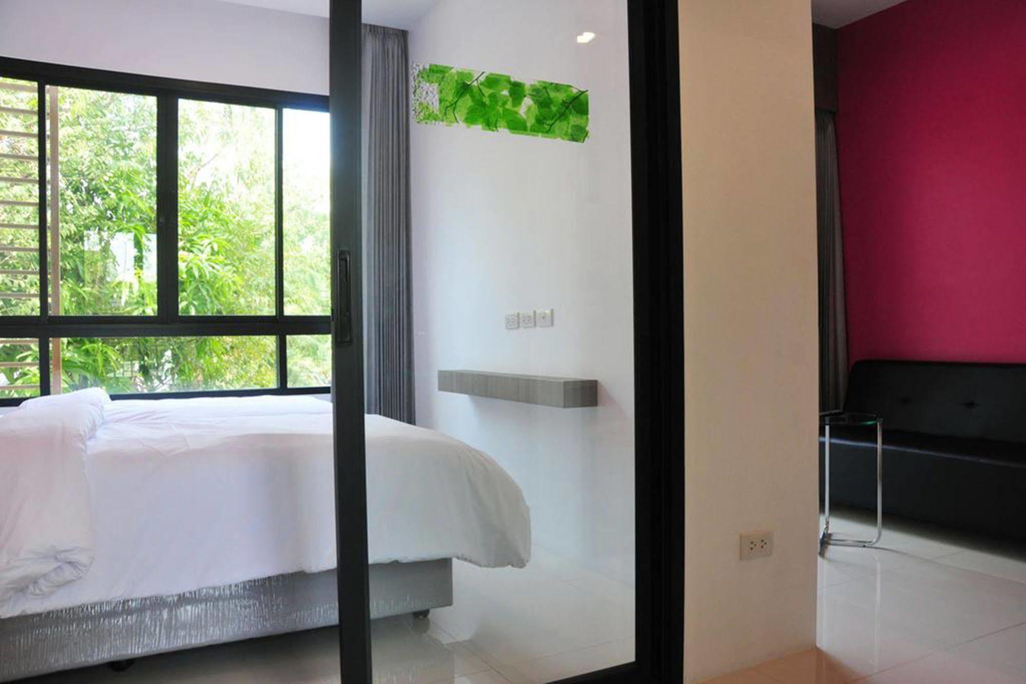 Dusit Naka Place Phuket Exterior photo